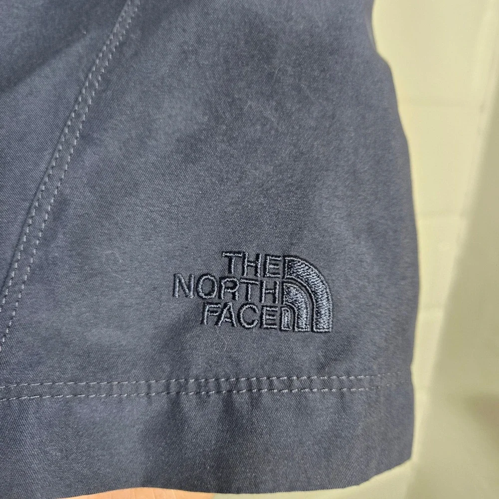 2 Lot North Face‎ XL 8.5 Inseam Nylon Shorts Elastic Waist Belted Outdoor Hiking